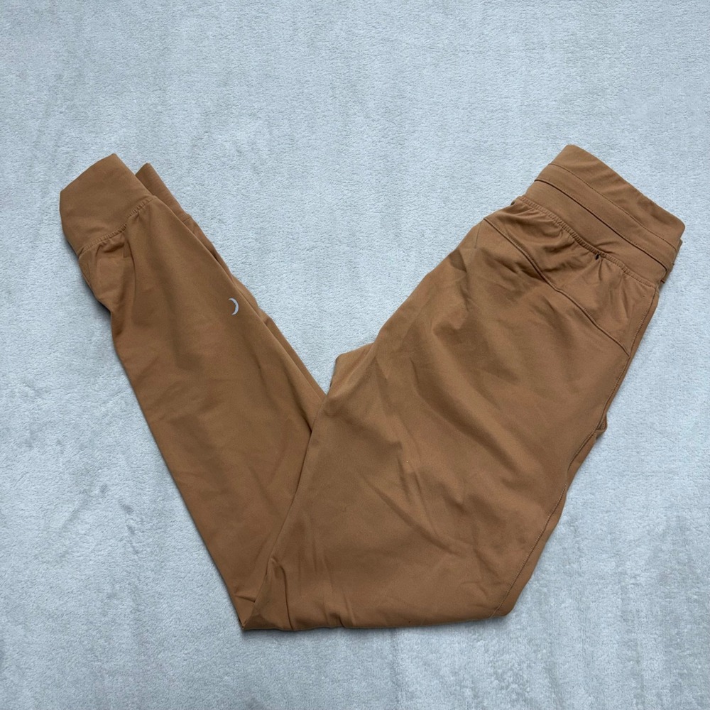 Zyia Active Womens Camel Brown Peak Joggers Size Medium Athletic Pants Stretch